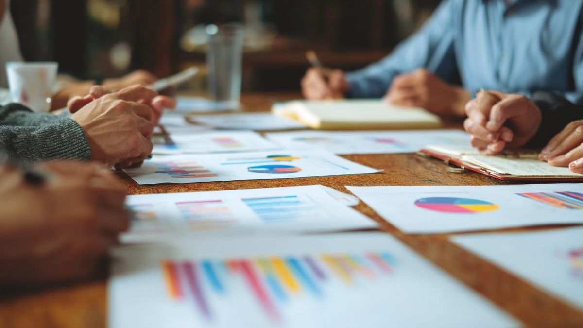 Comment l’État et les collectivités assurent-ils le suivi des projets culturels ?